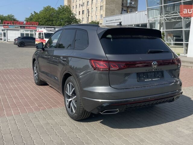 Фольксваген Туарег, об'ємом двигуна 2.97 л та пробігом 0 тис. км за 86560 $, фото 3 на Automoto.ua