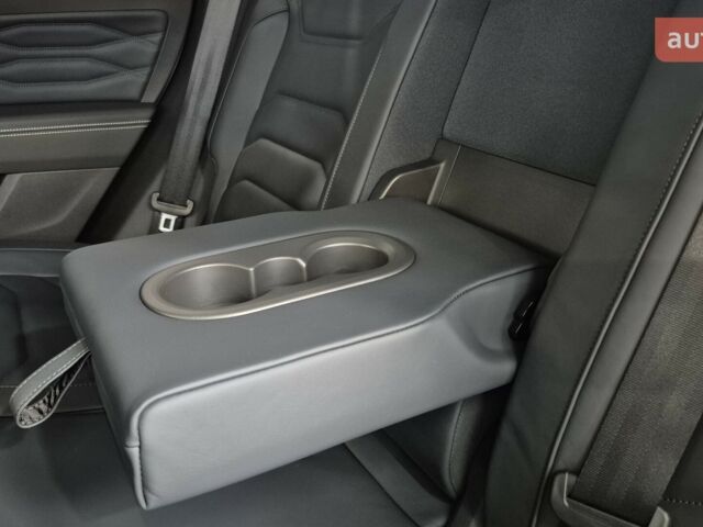 купить новое авто Фольксваген Туарег 2025 года от официального дилера Автодім Атлант на Вацлава Гавела Фольксваген фото