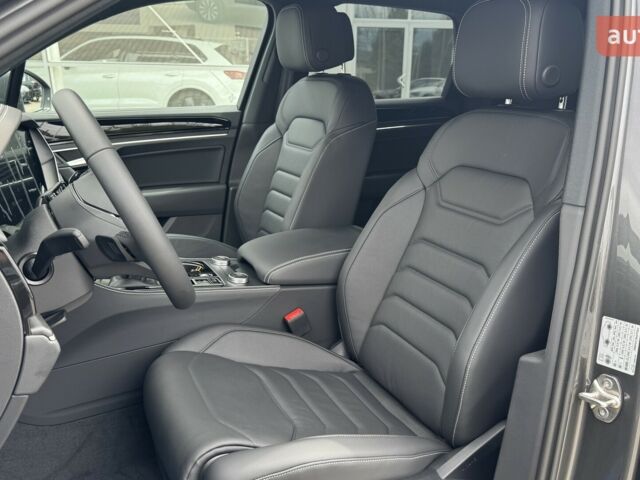 Фольксваген Туарег, объемом двигателя 2.97 л и пробегом 0 тыс. км за 66200 $, фото 12 на Automoto.ua