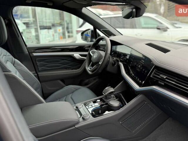 Фольксваген Туарег, об'ємом двигуна 2.97 л та пробігом 0 тис. км за 87309 $, фото 15 на Automoto.ua