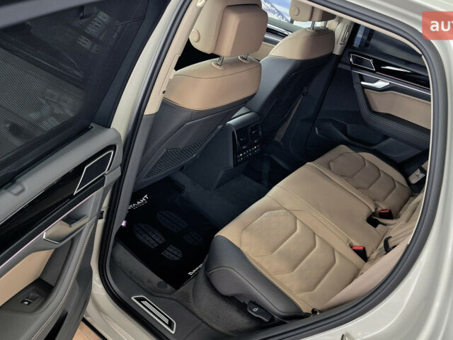 купить новое авто Фольксваген Туарег 2025 года от официального дилера Автодім Атлант на Вацлава Гавела Фольксваген фото