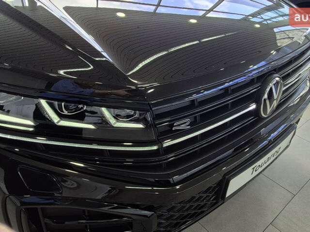 купити нове авто Фольксваген Туарег 2025 року від офіційного дилера Автодім Атлант на Вацлава Гавела Фольксваген фото