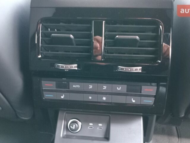 Фольксваген Туарег, об'ємом двигуна 2.97 л та пробігом 0 тис. км за 88189 $, фото 19 на Automoto.ua