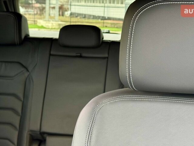 Фольксваген Туарег, объемом двигателя 2.97 л и пробегом 0 тыс. км за 68500 $, фото 11 на Automoto.ua