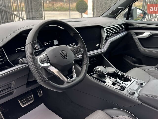 Фольксваген Туарег, объемом двигателя 2.97 л и пробегом 0 тыс. км за 87554 $, фото 17 на Automoto.ua