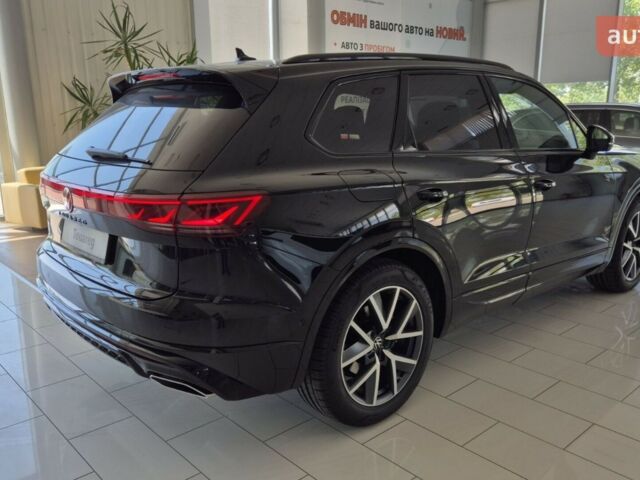 Фольксваген Туарег, объемом двигателя 2.97 л и пробегом 0 тыс. км за 89300 $, фото 3 на Automoto.ua