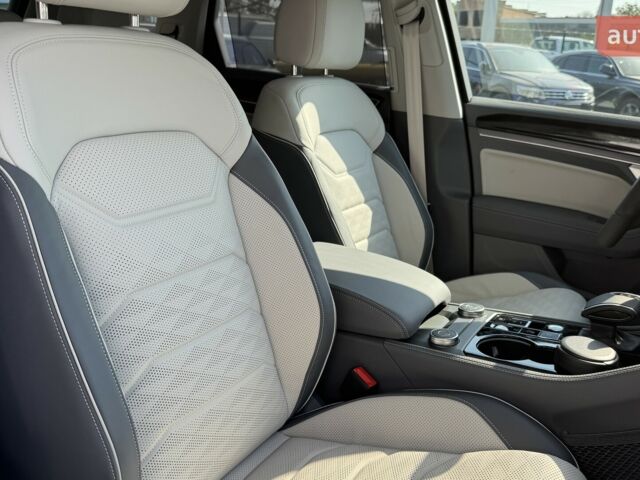 Фольксваген Туарег, объемом двигателя 2.97 л и пробегом 0 тыс. км за 84990 $, фото 20 на Automoto.ua