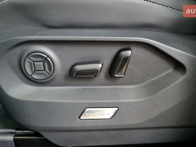 купити нове авто Фольксваген Туарег 2025 року від офіційного дилера Автодім Атлант на Вацлава Гавела Фольксваген фото