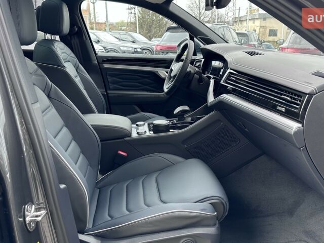 Фольксваген Туарег 2025 в Николаеве на Automoto.ua Фольксваген Туарег, объемом двигателя 2.97 л и пробегом 0 тыс. км за 85900 $, фото 37 на Automoto.ua