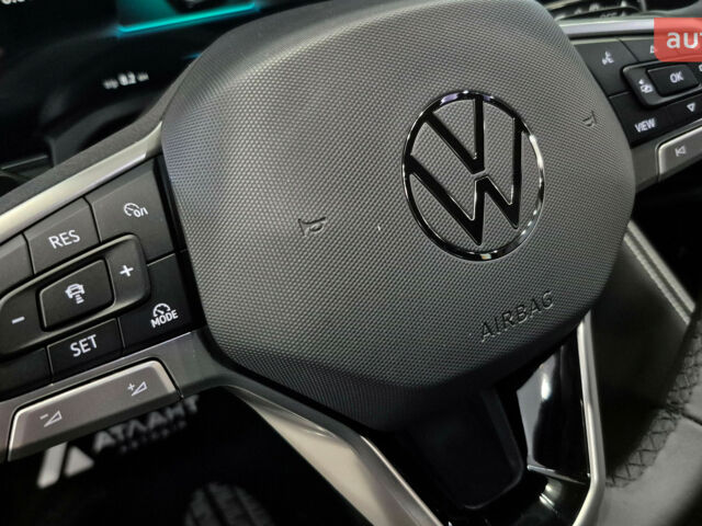 купити нове авто Фольксваген Туарег 2025 року від офіційного дилера Автодім Атлант на Вацлава Гавела Фольксваген фото