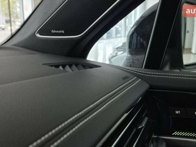 Фольксваген Туарег, объемом двигателя 2.97 л и пробегом 0 тыс. км за 88917 $, фото 35 на Automoto.ua