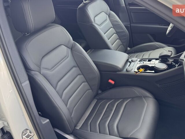 Фольксваген Туарег, объемом двигателя 2.97 л и пробегом 0 тыс. км за 70000 $, фото 14 на Automoto.ua