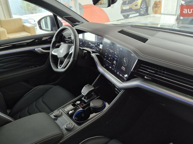 Фольксваген Туарег, объемом двигателя 2.97 л и пробегом 0 тыс. км за 87235 $, фото 24 на Automoto.ua