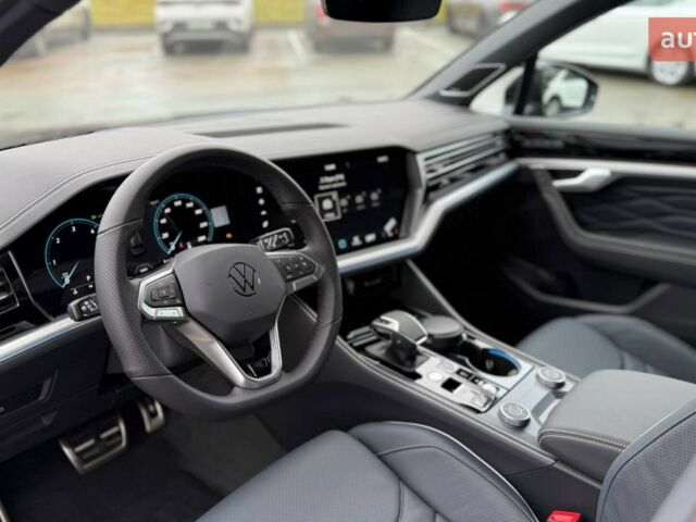 Фольксваген Туарег, об'ємом двигуна 2.97 л та пробігом 0 тис. км за 87309 $, фото 13 на Automoto.ua