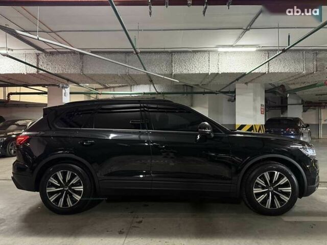 Фольксваген Туарег, об'ємом двигуна 3 л та пробігом 4 тис. км за 69900 $, фото 13 на Automoto.ua