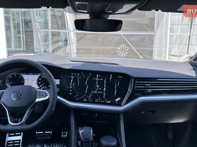 Фольксваген Туарег, объемом двигателя 2.97 л и пробегом 0 тыс. км за 87446 $, фото 18 на Automoto.ua