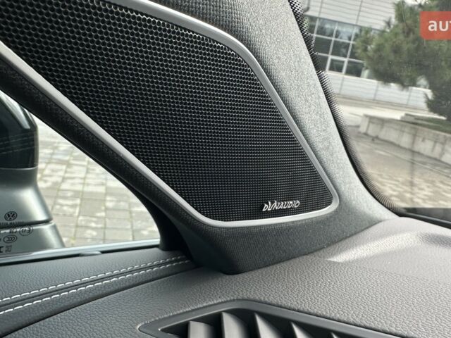 Фольксваген Туарег, объемом двигателя 2.97 л и пробегом 0 тыс. км за 88123 $, фото 2 на Automoto.ua