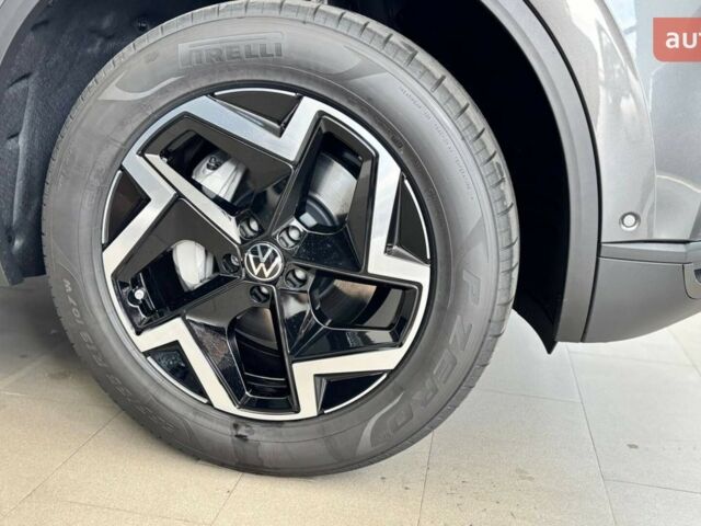 Фольксваген Туарег, объемом двигателя 2.97 л и пробегом 0 тыс. км за 69770 $, фото 4 на Automoto.ua