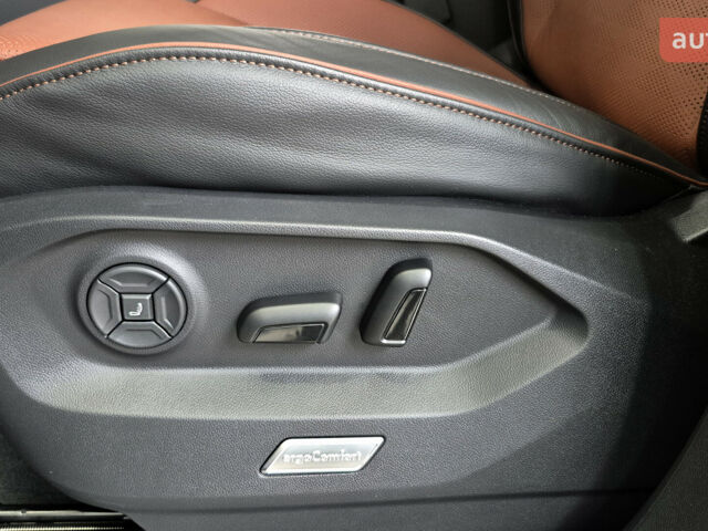 купити нове авто Фольксваген Туарег 2025 року від офіційного дилера Автодім Атлант на Вацлава Гавела Фольксваген фото