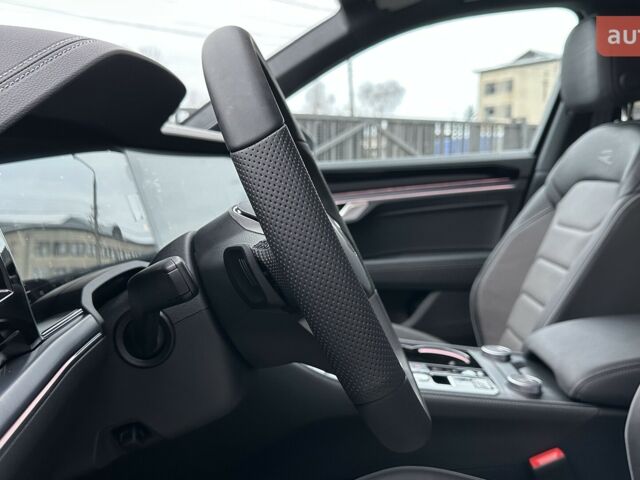 Фольксваген Туарег, объемом двигателя 2.97 л и пробегом 0 тыс. км за 88000 $, фото 15 на Automoto.ua