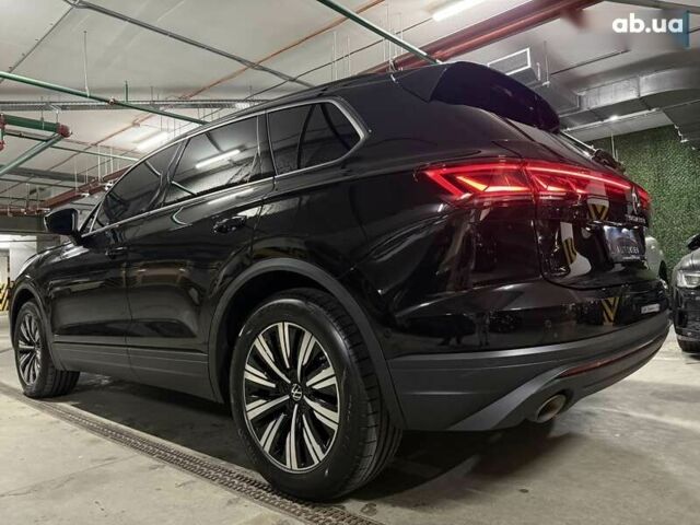 Фольксваген Туарег, об'ємом двигуна 3 л та пробігом 4 тис. км за 69900 $, фото 9 на Automoto.ua