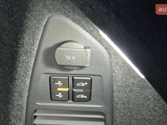 Фольксваген Туарег, объемом двигателя 2.97 л и пробегом 0 тыс. км за 88917 $, фото 30 на Automoto.ua