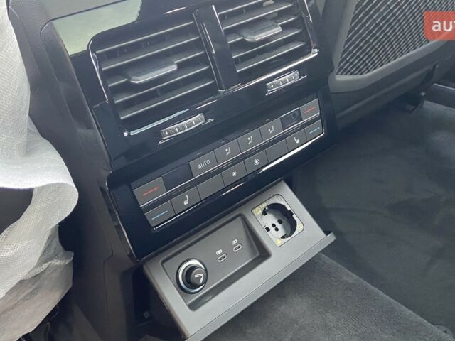 Фольксваген Туарег, об'ємом двигуна 2.99 л та пробігом 0 тис. км за 88904 $, фото 14 на Automoto.ua