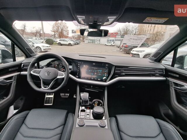 Фольксваген Туарег, объемом двигателя 2.97 л и пробегом 0 тыс. км за 88900 $, фото 5 на Automoto.ua