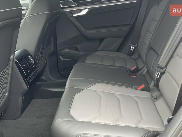 Фольксваген Туарег, об'ємом двигуна 2.97 л та пробігом 0 тис. км за 86560 $, фото 18 на Automoto.ua