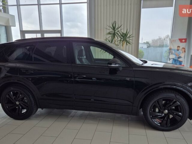 Фольксваген Туарег, об'ємом двигуна 2.97 л та пробігом 0 тис. км за 87816 $, фото 5 на Automoto.ua