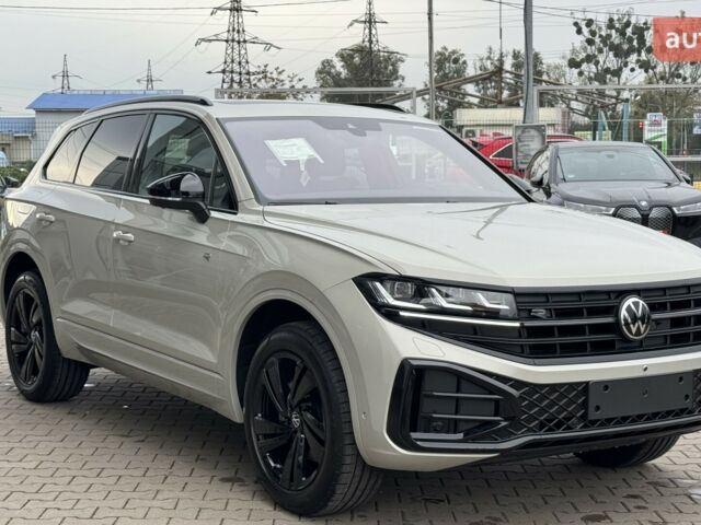 Фольксваген Туарег, объемом двигателя 2.97 л и пробегом 0 тыс. км за 87000 $, фото 1 на Automoto.ua