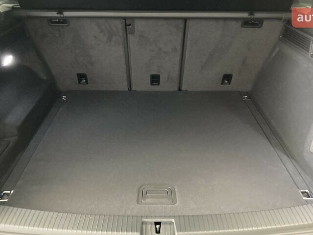 купити нове авто Фольксваген Туарег 2025 року від офіційного дилера Автодім Атлант на Вацлава Гавела Фольксваген фото