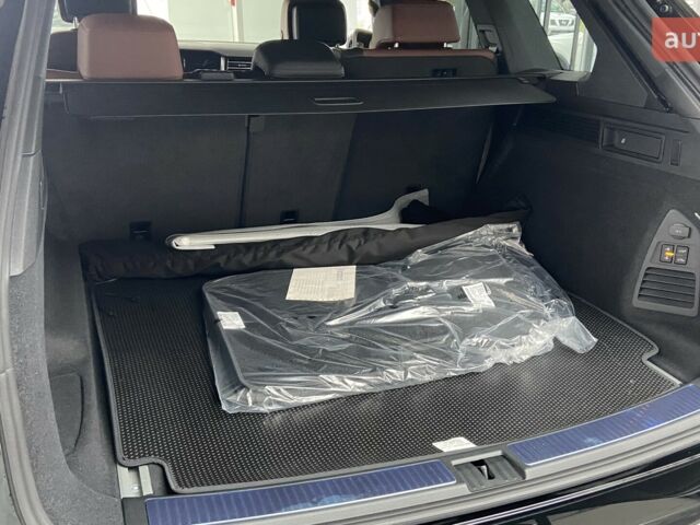 Фольксваген Туарег, объемом двигателя 2.97 л и пробегом 0 тыс. км за 87720 $, фото 18 на Automoto.ua