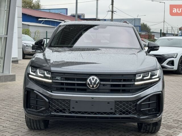 Фольксваген Туарег, объемом двигателя 2.97 л и пробегом 0 тыс. км за 87000 $, фото 1 на Automoto.ua