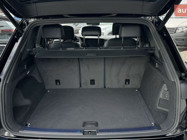 Фольксваген Туарег, объемом двигателя 2.97 л и пробегом 0 тыс. км за 85490 $, фото 23 на Automoto.ua