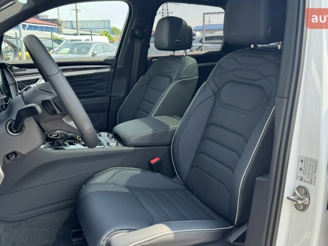 Фольксваген Туарег, об'ємом двигуна 2.97 л та пробігом 0 тис. км за 86100 $, фото 2 на Automoto.ua