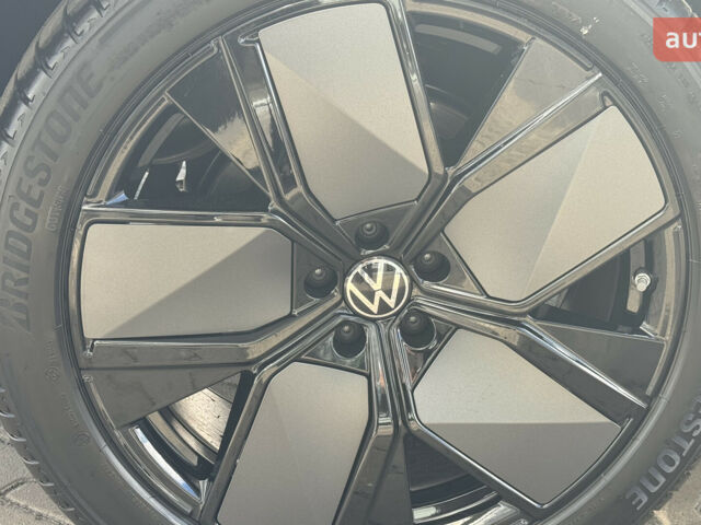 Фольксваген Туарег, объемом двигателя 2.97 л и пробегом 0 тыс. км за 84900 $, фото 24 на Automoto.ua