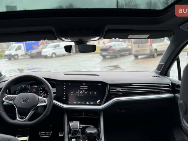 Фольксваген Туарег, об'ємом двигуна 2.97 л та пробігом 0 тис. км за 87309 $, фото 18 на Automoto.ua