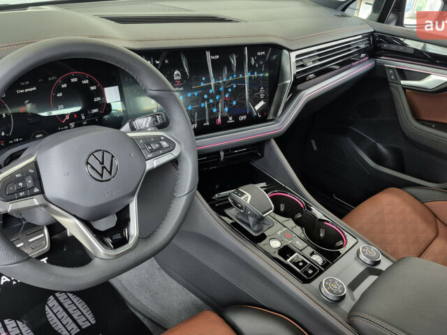 Фольксваген Туарег, об'ємом двигуна 2.97 л та пробігом 0 тис. км за 86189 $, фото 10 на Automoto.ua