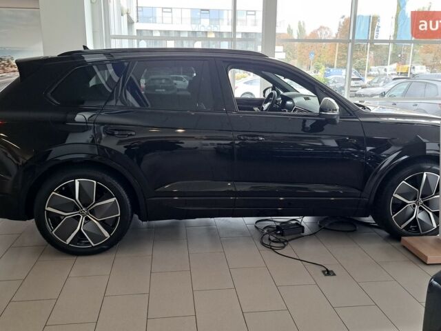 Фольксваген Туарег 2025 у Хмельницькому на Automoto.ua Фольксваген Туарег, об'ємом двигуна 2.97 л та пробігом 0 тис. км за 86190 $, фото 38 на Automoto.ua