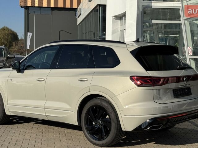 Фольксваген Туарег, объемом двигателя 2.97 л и пробегом 0 тыс. км за 83500 $, фото 4 на Automoto.ua