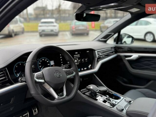 Фольксваген Туарег, об'ємом двигуна 2.97 л та пробігом 0 тис. км за 87309 $, фото 12 на Automoto.ua