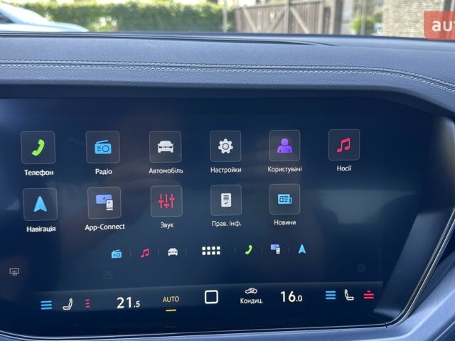 Фольксваген Туарег, объемом двигателя 2.97 л и пробегом 0 тыс. км за 87000 $, фото 18 на Automoto.ua