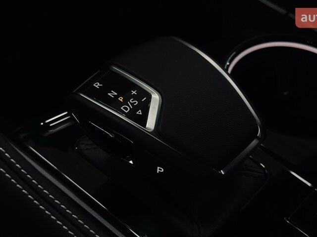 Фольксваген Туарег, об'ємом двигуна 2.99 л та пробігом 0 тис. км за 86750 $, фото 17 на Automoto.ua