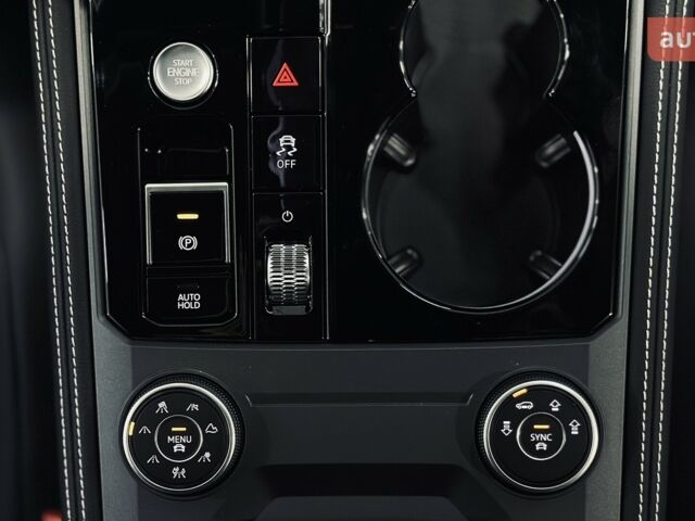 купить новое авто Фольксваген Туарег 2025 года от официального дилера Автодім Атлант на Вацлава Гавела Фольксваген фото