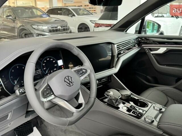 купить новое авто Фольксваген Туарег 2025 года от официального дилера Автомобільний Дім Volkswagen Фольксваген фото