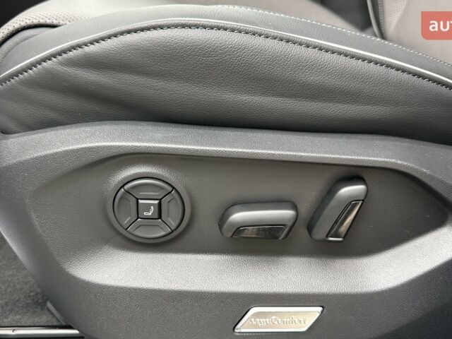 Фольксваген Туарег, объемом двигателя 2.97 л и пробегом 0 тыс. км за 87554 $, фото 18 на Automoto.ua