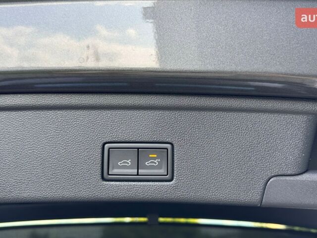 Фольксваген Туарег, объемом двигателя 2.97 л и пробегом 0 тыс. км за 84702 $, фото 15 на Automoto.ua