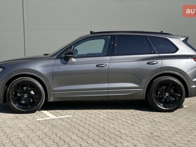 Фольксваген Туарег, об'ємом двигуна 2.97 л та пробігом 0 тис. км за 85500 $, фото 3 на Automoto.ua