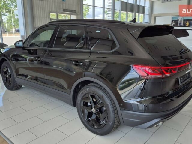 Фольксваген Туарег, объемом двигателя 2.97 л и пробегом 0 тыс. км за 72176 $, фото 6 на Automoto.ua